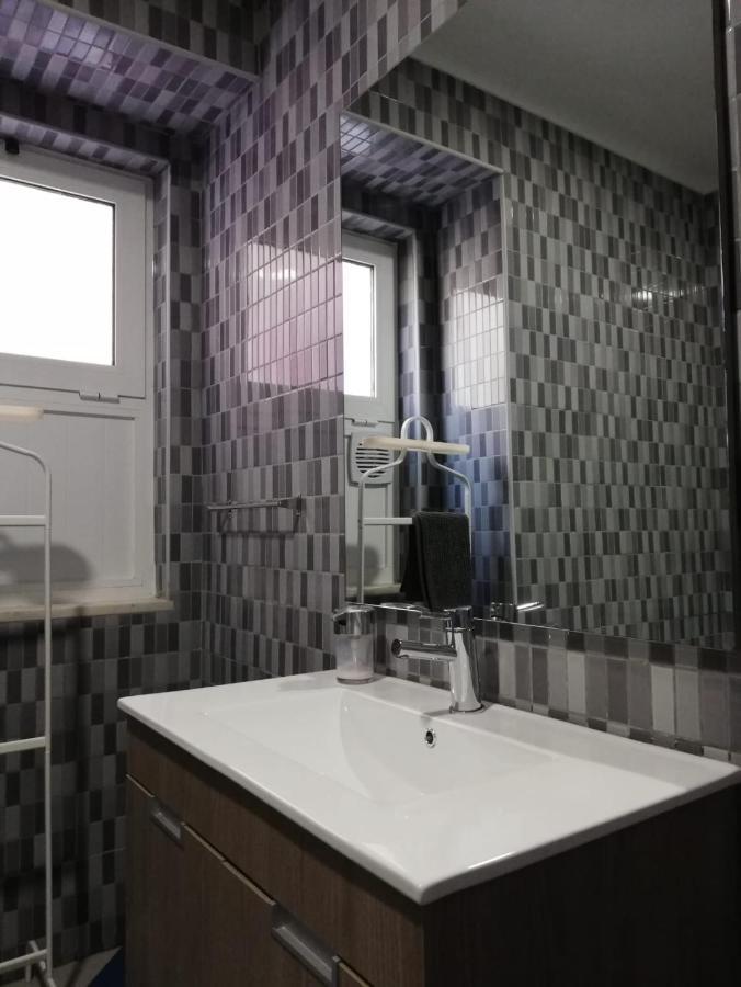 Bed&Shower Moscavide -Self Check-In Exteriör bild